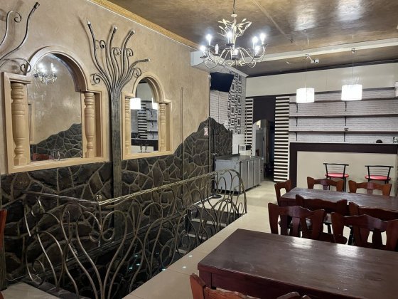 Продам кафе-бар Центр Берегово вул. Стефаніка 8 Берегово