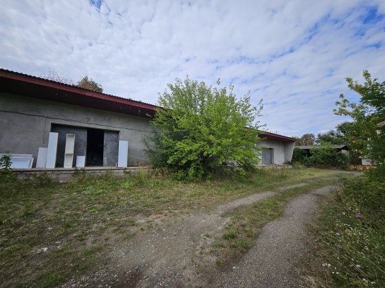 Продається склад в Берегове. Берегово