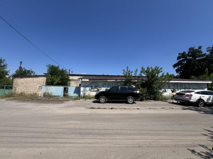 Продаж складського комплексу 700 м² у центрі м. Боярка - фото 1