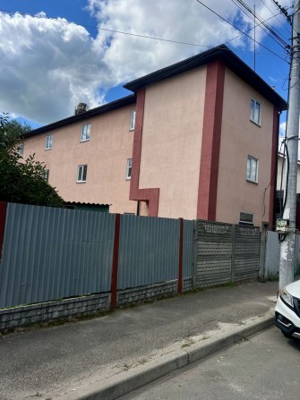 Готовий бізнес! 300 м² у центрі Василькова під хостел чи бізнес - фото 1