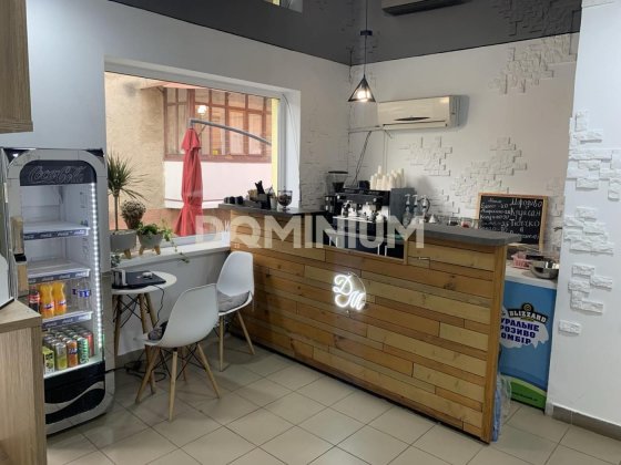 Продається з бізнесом під оренду м. Виноградів, вул. Миру, Виноградів