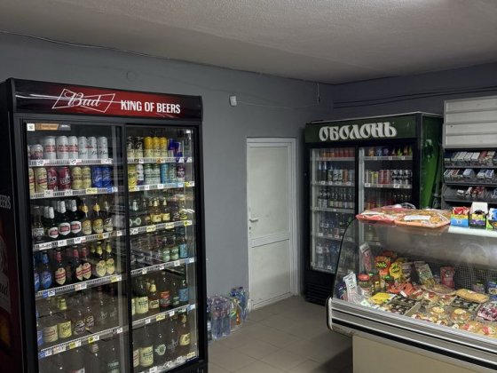 Продам здание под магазин столовую Каменское