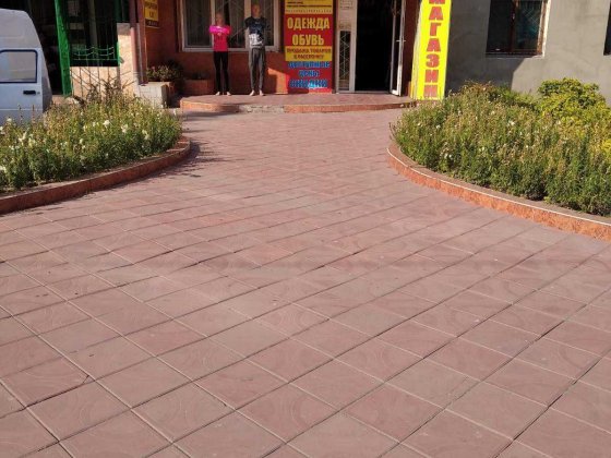 Продам нежитлове приміщення в Кам'янському на проспекті Василя Стуса.