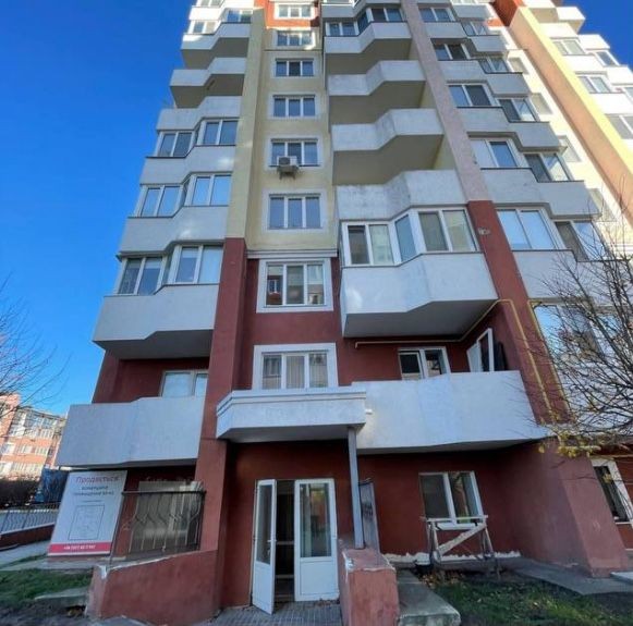 Продам комерційне приміщення у Гостомелі - фото 1