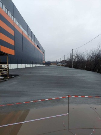 Продаж складу 9400 м2 Київська область м.Гостомель - фото 1