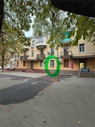 Продається приміщеня під комерцію - фото 1