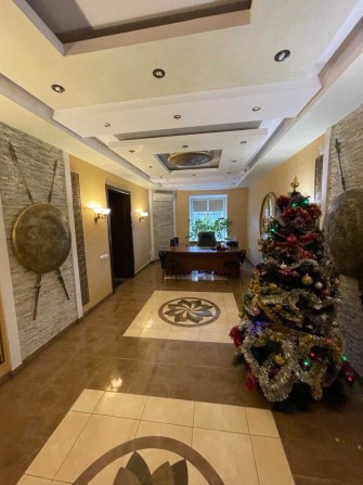 Офисное помещение в Черноморске. Ул. Хантадзе. 1S75 - фото 1