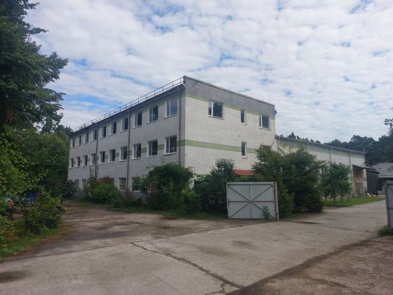 Продам виробничо-складське приміщення Калуш