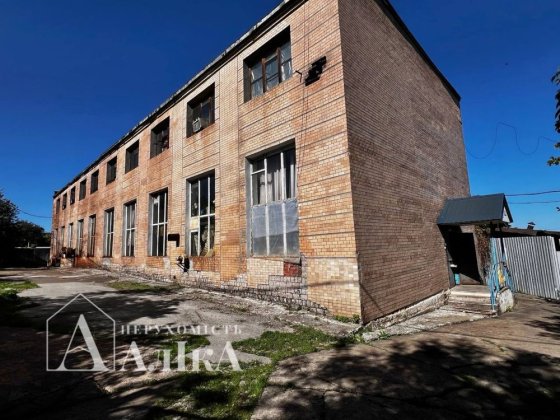 Продам велике виробниче приміщення Кам'янець-Подільський