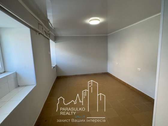 Продам світле приміщення, готове до роботи Кам'янець-Подільський