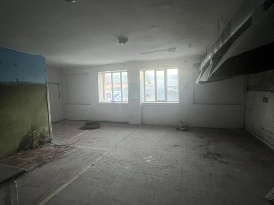 Продам комерційне приміщення. Кам'янець-Подільський