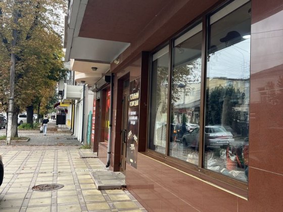 Продам комерційне приміщення в центральній частині міста. Кам'янець-Подільський