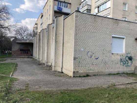 Продам або обмін не житлове приміщення площею 388м2 Кам'янець-Подільський