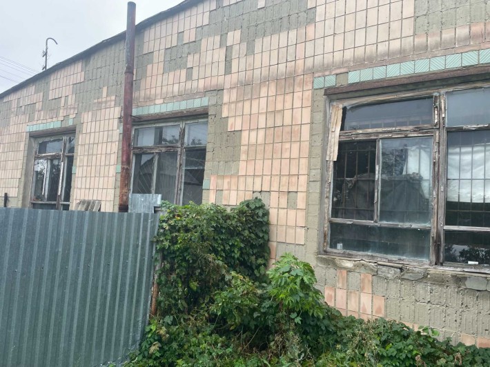 ТОВ «Ковельська оптово-торгова база», склад, площею 1047 кв.м. - фото 1