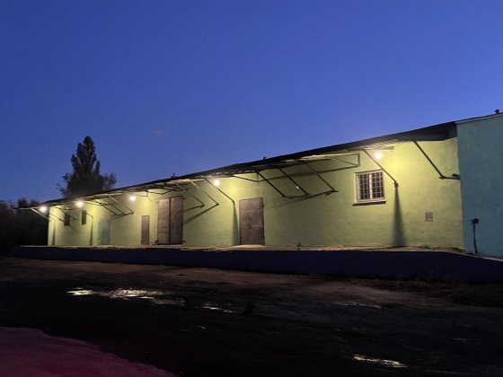 Комерційна будівля 900 кв2 під цех/склад. Лубны