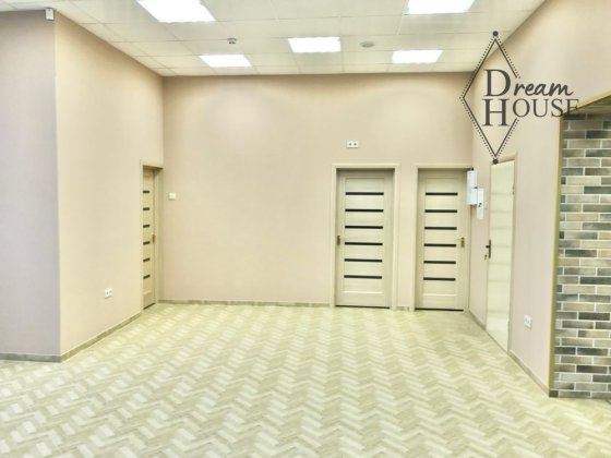 Продаж комерційного приміщення у новобудові Нововолынск