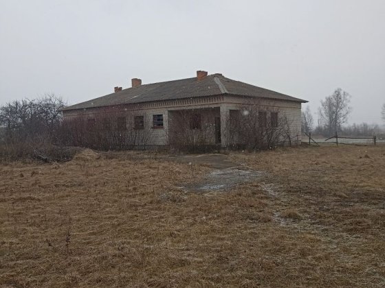 Продам нежитлову будівлю колишньої лазні Звягель