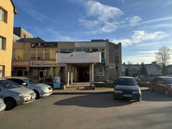 Продаж комерційної нерухомості м. Обухів , вул. Каштанова 6 Обухов