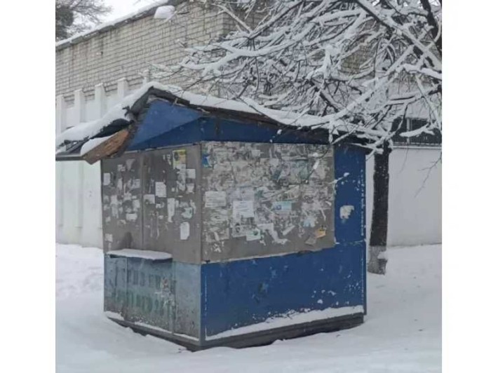 Торгівельний кіоск, 6,2 кв. м, вул. Євгена Саражі, 12 - фото 1