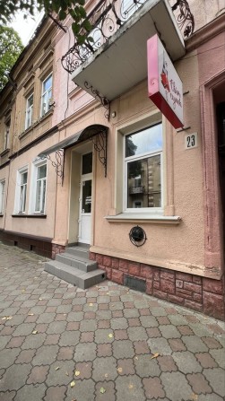 Продаж комерційного приміщення м. Стрий, вул. Олесницького - фото 1