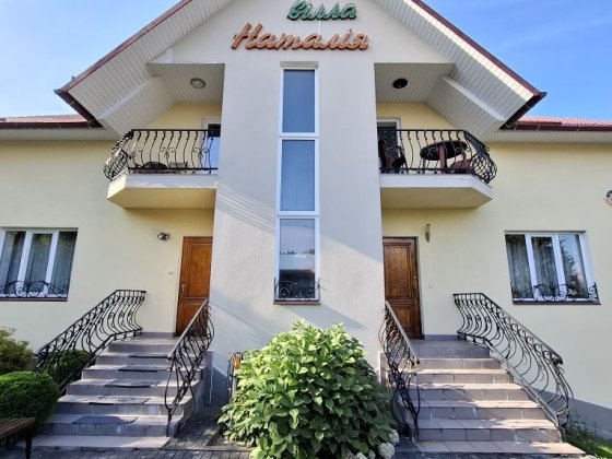 Готель В Трускавці по вул.Роксолани Трускавец