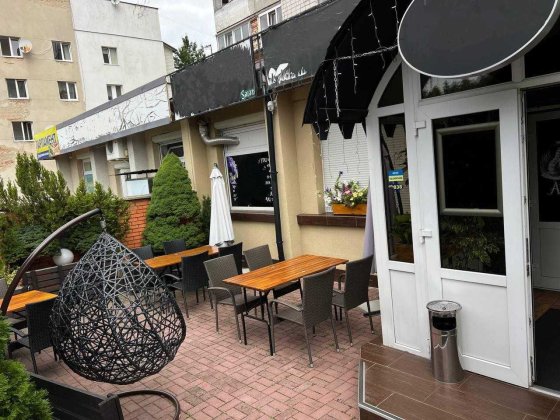 Приміщення під бізнес : магазин, кафе, клініка, офіси. Трускавец