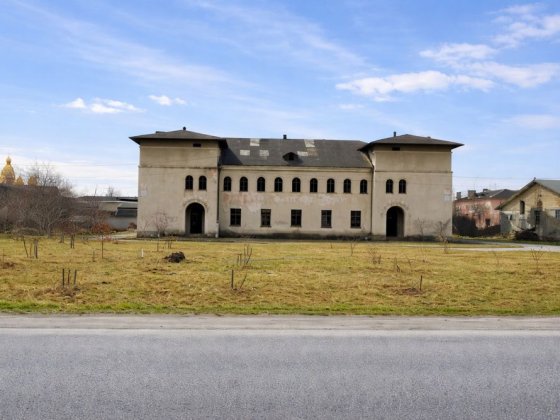 Комерційне приміщення перша лінія Гірник Шептицький Шептицкий