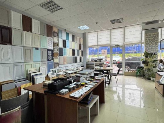 Приміщення на продаж з орендарями, 108.4 м2 Хмельницький