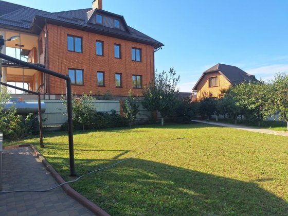 Будинок 465м та гостьовий 216 м+ басейн сауна з ГАЗОМ + 10 с Бориспіль Борисполь