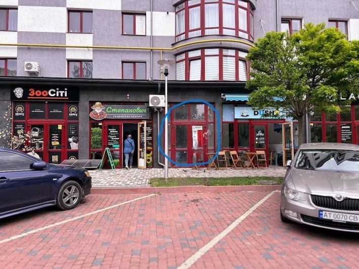 Продаж комерційного приміщення 106,3 кв.м., вул. Симоненка - фото 1