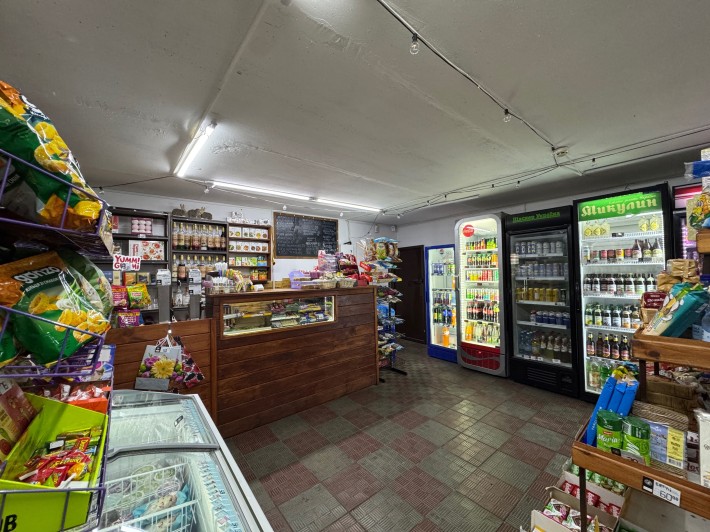 Продаж комерційного приміщення з орендарями - фото 1