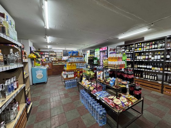 Продаж комерційного приміщення з орендарями та стабільним доходом Буча