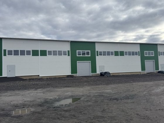 Продам складське приміщення Вишневе