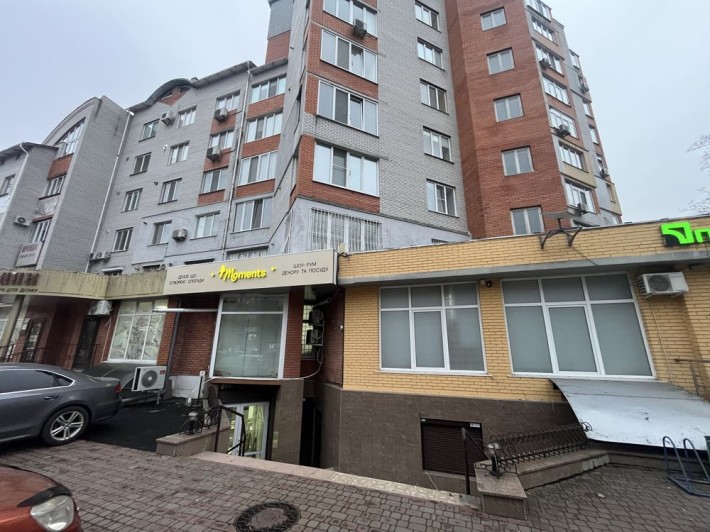 Продам нежитлове приміщення б-р Олександрійський (Вокзальна) - фото 1