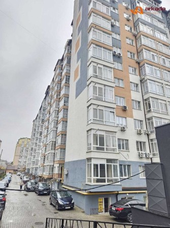 Приміщення в центрі міста, Мельника - фото 1