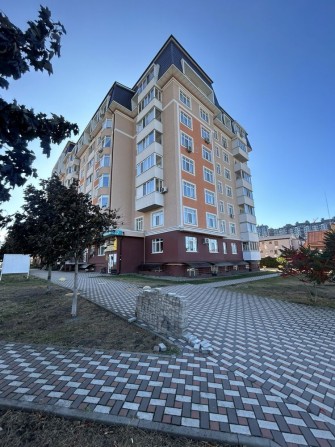 Продам комерційне приміщення в центрі Бучі - фото 1