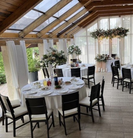 Продаж діючого готелю в центрі м.Буча - фото 1