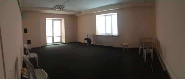 Продам офісне приміщення з окремим входом по вул. ШоломАлейхема 93! - фото 1