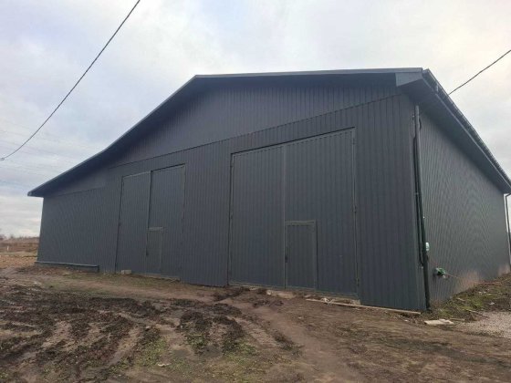 Продаються бокси на ділянці в 20сот для Вашого бізнесу