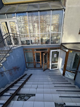 Продається цокольне приміщення по вул. Галицька 160м2 - фото 1