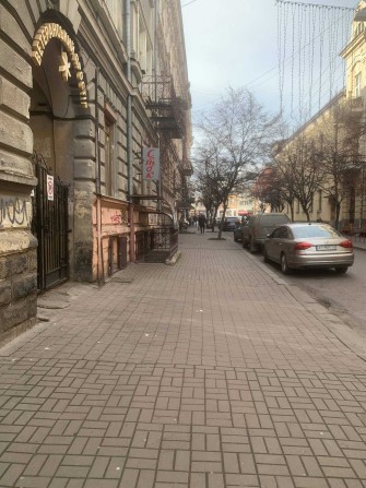 Продаж комерційного приміщення в центрі міста Курбаса - фото 1