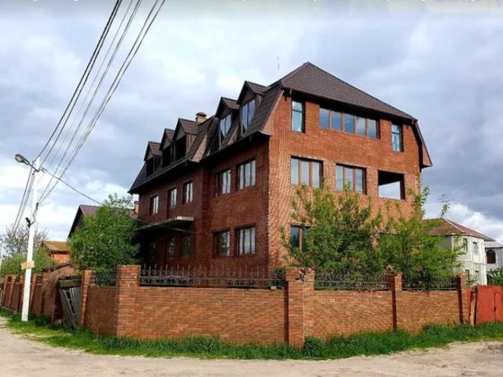 Будинок офіс готель 720м ел підвал Янченка Андреєва Бровари! Бровары