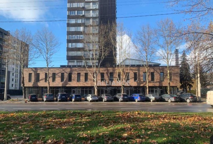 Продаж Комерційного приміщення біля ТЦ Veles Mall і Metro - фото 1