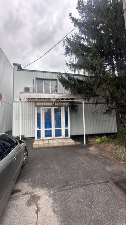 Продаж адміністративного приміщення 215 кв м - фото 1