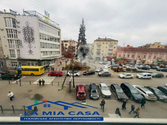 Продаж комерційного приміщення в центрі Івано-Франківськ