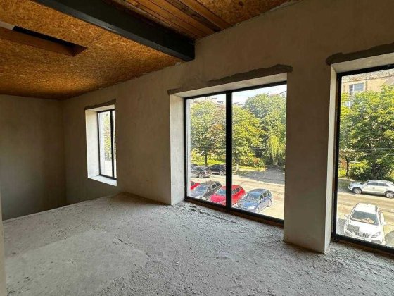 Центр! Вільне призначення! Можна розділити на декілька приміщень! Івано-Франківськ