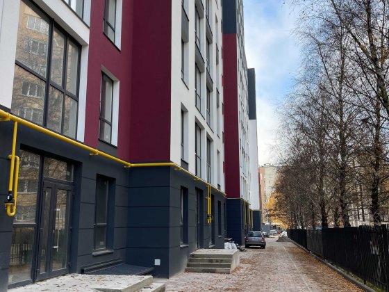 Комерція з окремим входом у новобудові! Луцк