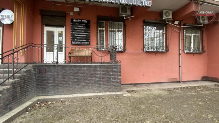 Продаж приміщення 111м під магазин, офіс.. - фото 1