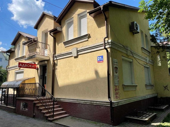 ЦЕНТР Луцька! Діюче комерційне приміщення під офіс/бізнес - продаж - фото 1