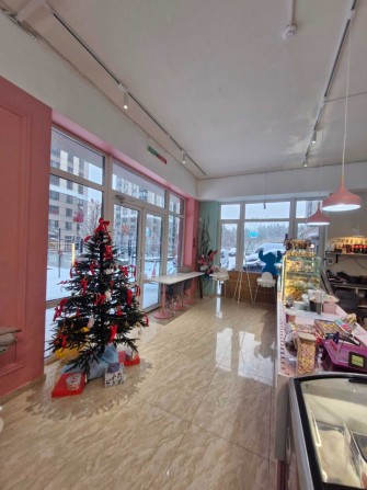 Комерційне приміщення з ремонтом - фото 1